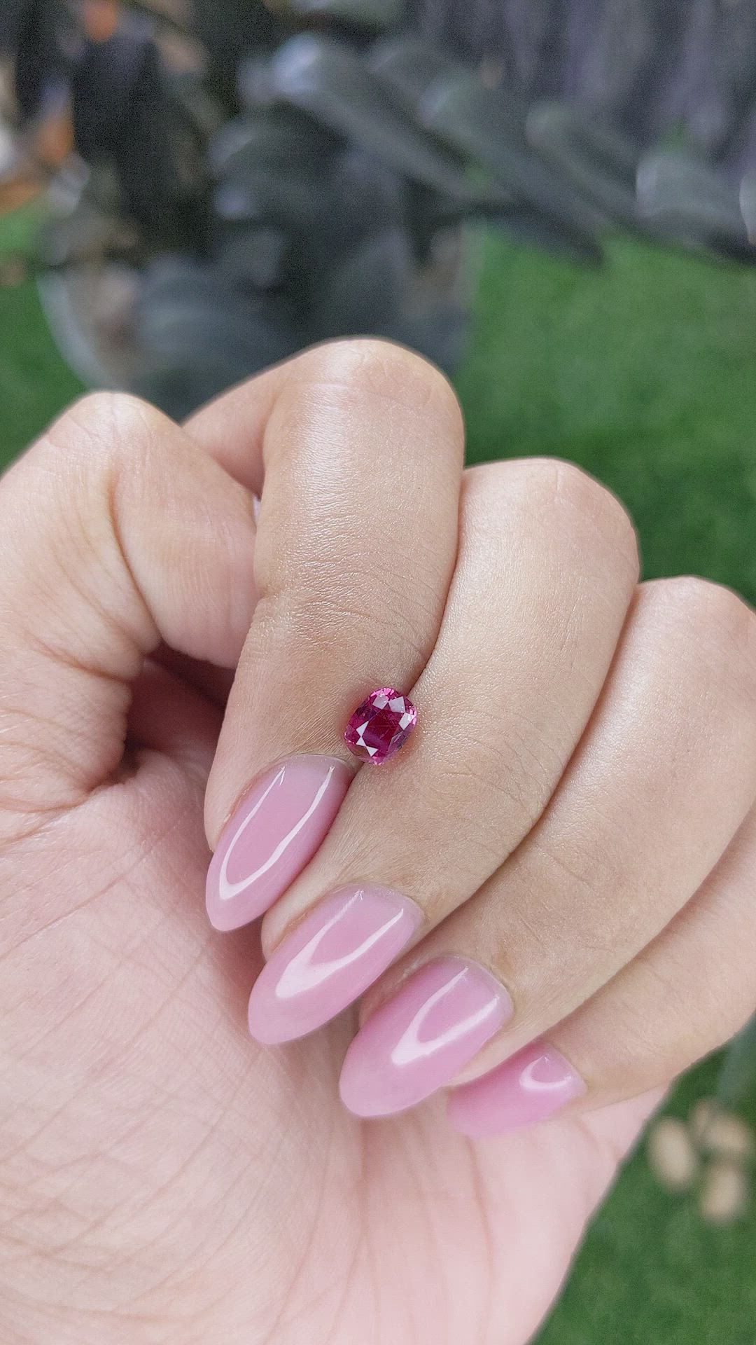 0.92 Ct. Reddish Pink Sapphire from Tanzania Size Video