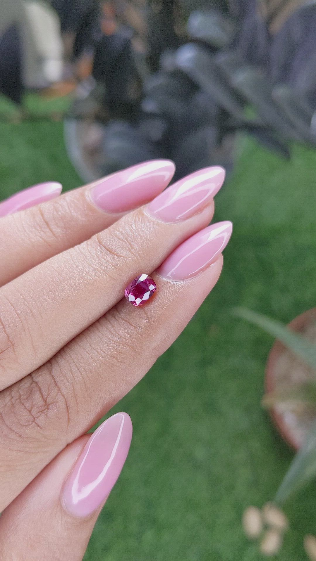 0.92 Ct. Reddish Pink Sapphire from Tanzania Size Video