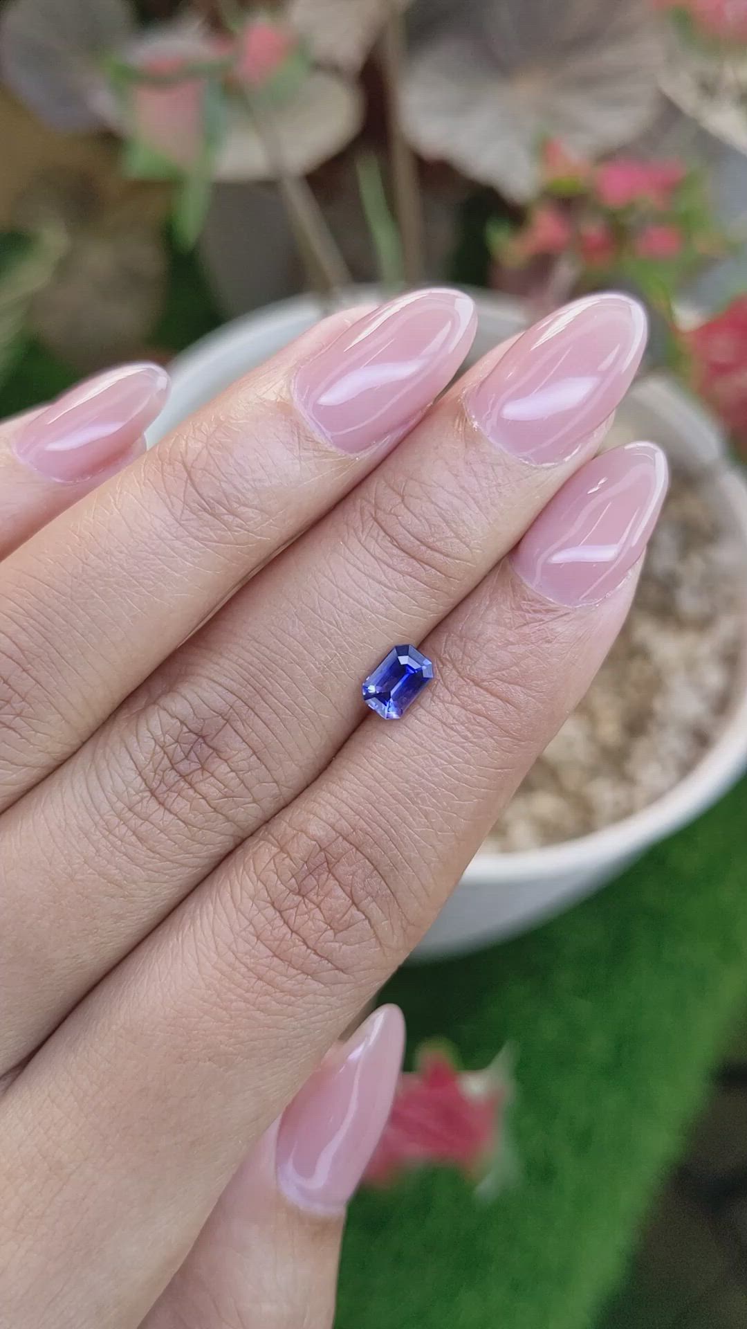 0.77 Ct. Blue Sapphire from Ceylon (Sri Lanka) Size Video