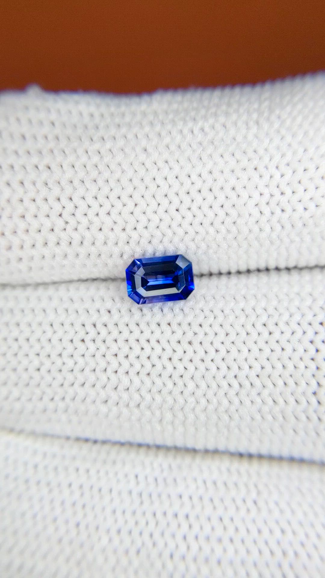 0.77 Ct. Blue Sapphire from Ceylon (Sri Lanka) Size Video