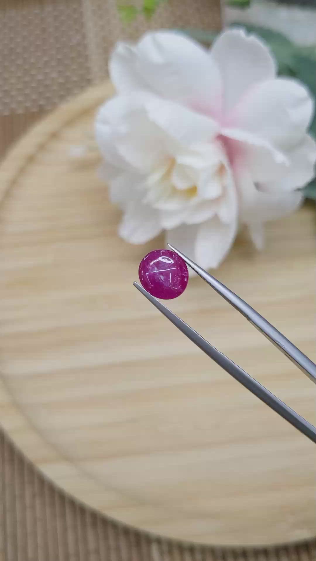 4.35 Ct. Pinkish Purple Cabochon Sapphire from Tanzania Size Video