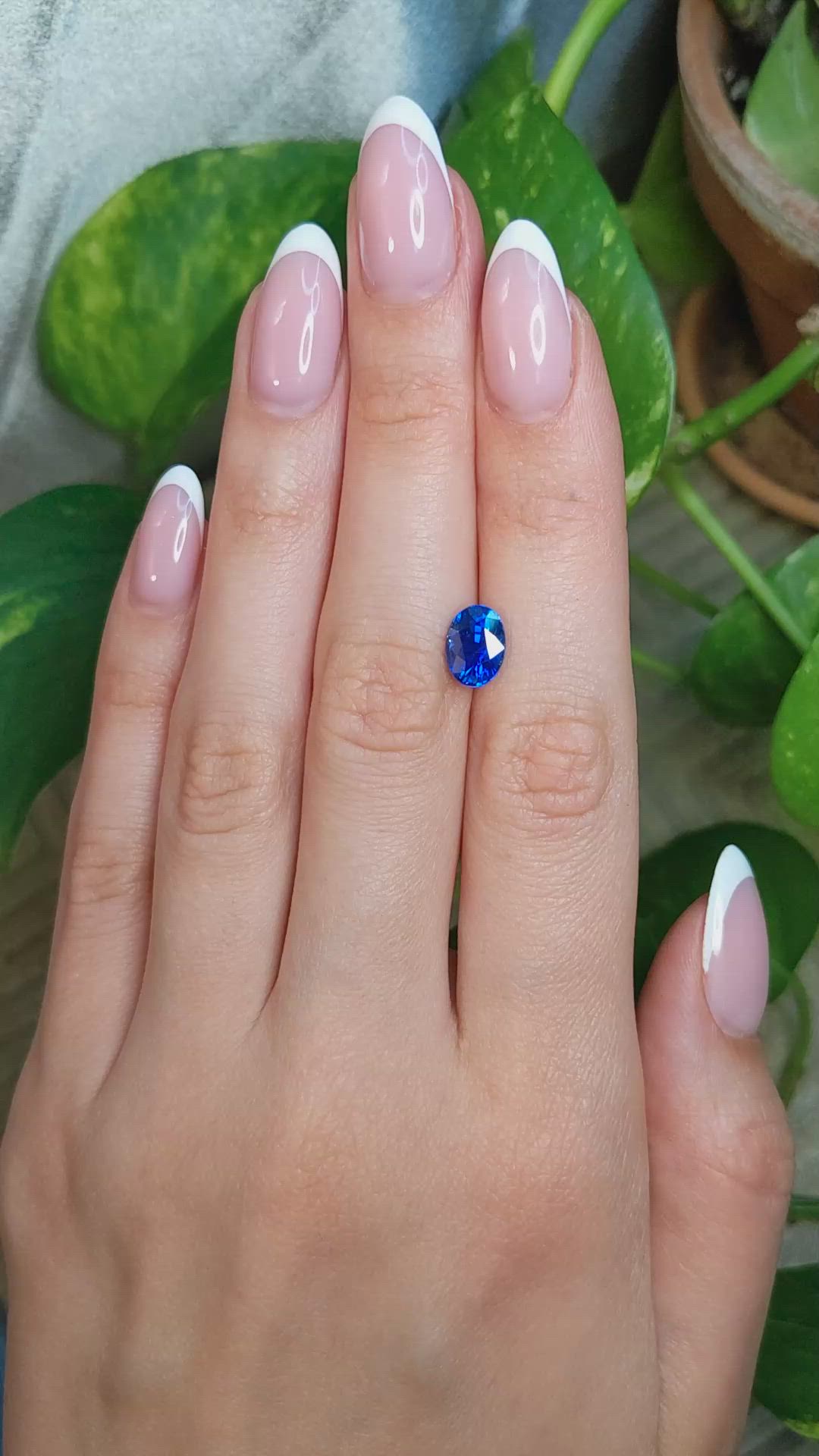 2.58 Ct. Blue Sapphire from Ceylon (Sri Lanka) Size Video