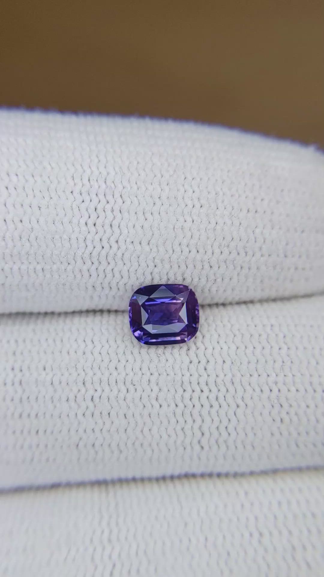 1.04 Ct. Bi Color / Parti Sapphire from Madagascar Size Video