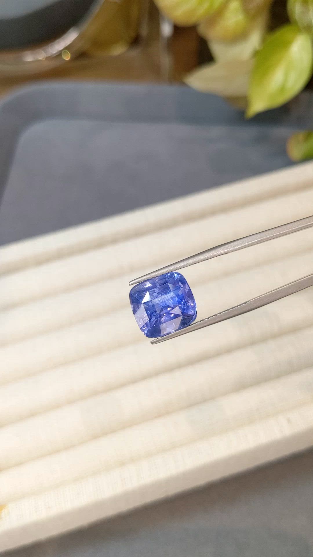 10.21 Ct. Purplish Blue Sapphire from Ceylon (Sri Lanka) Size Video