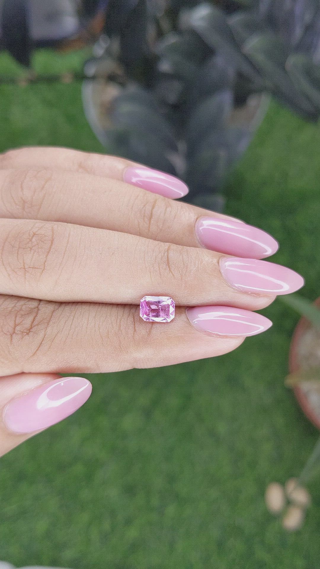 1.08 Ct. Pink Sapphire from Ceylon (Sri Lanka) Size Video