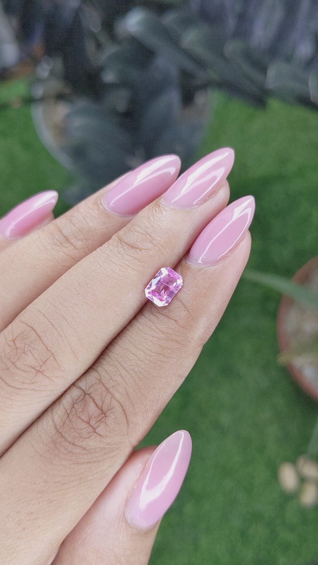 1.08 Ct. Pink Sapphire from Ceylon (Sri Lanka) Size Video