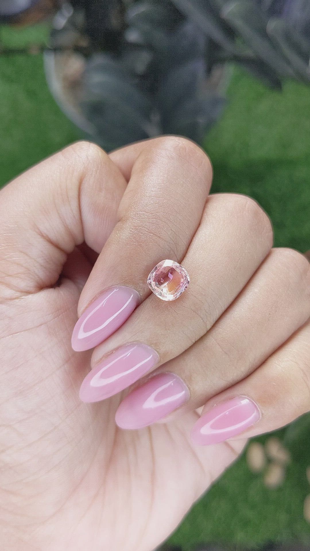 2.01 Ct. Padparadscha Sapphire from Ceylon (Sri Lanka) Size Video