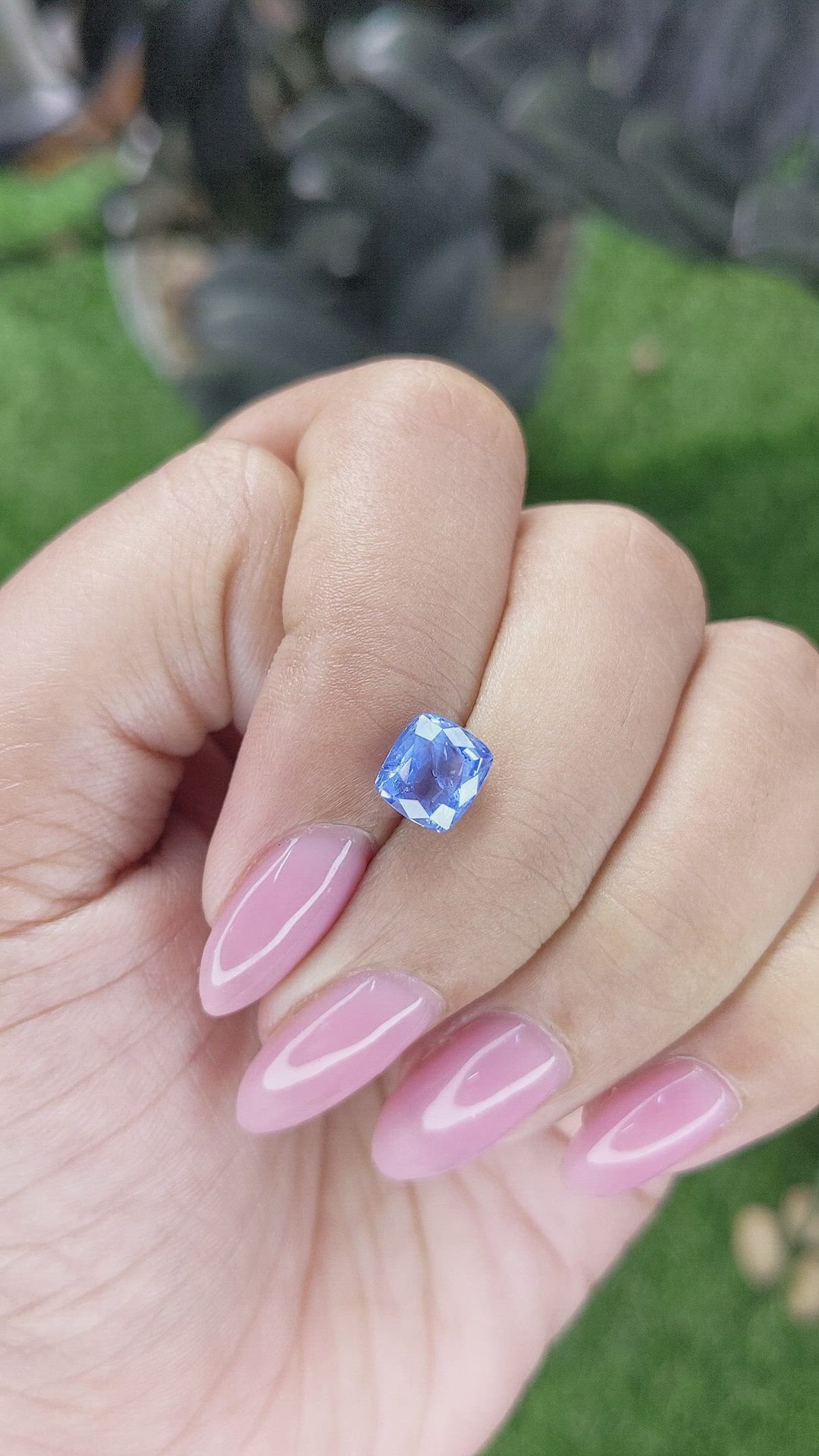 2.20 Ct. Blue Sapphire from Ceylon (Sri Lanka) Size Video