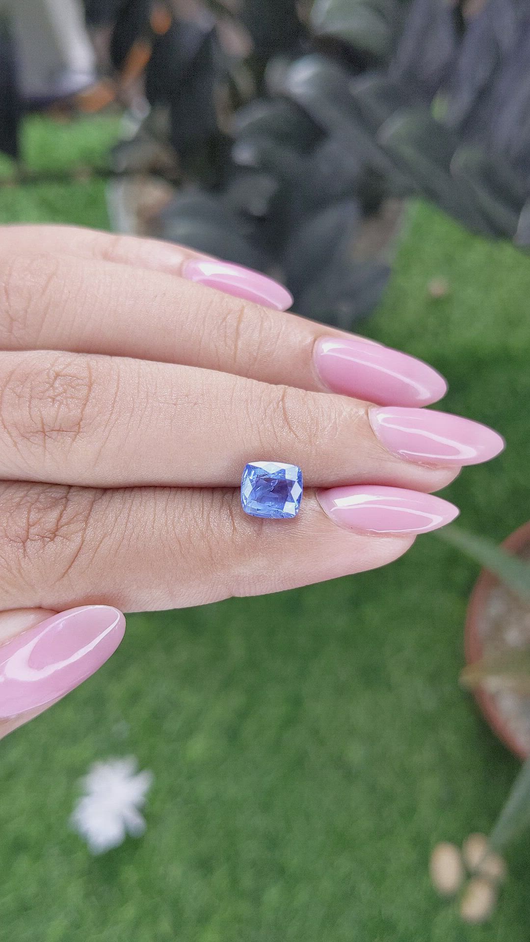 2.20 Ct. Blue Sapphire from Ceylon (Sri Lanka) Size Video