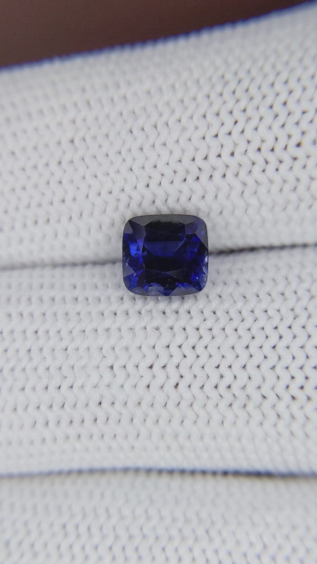 2.06 Ct. Blue Sapphire from Ceylon (Sri Lanka) Size Video