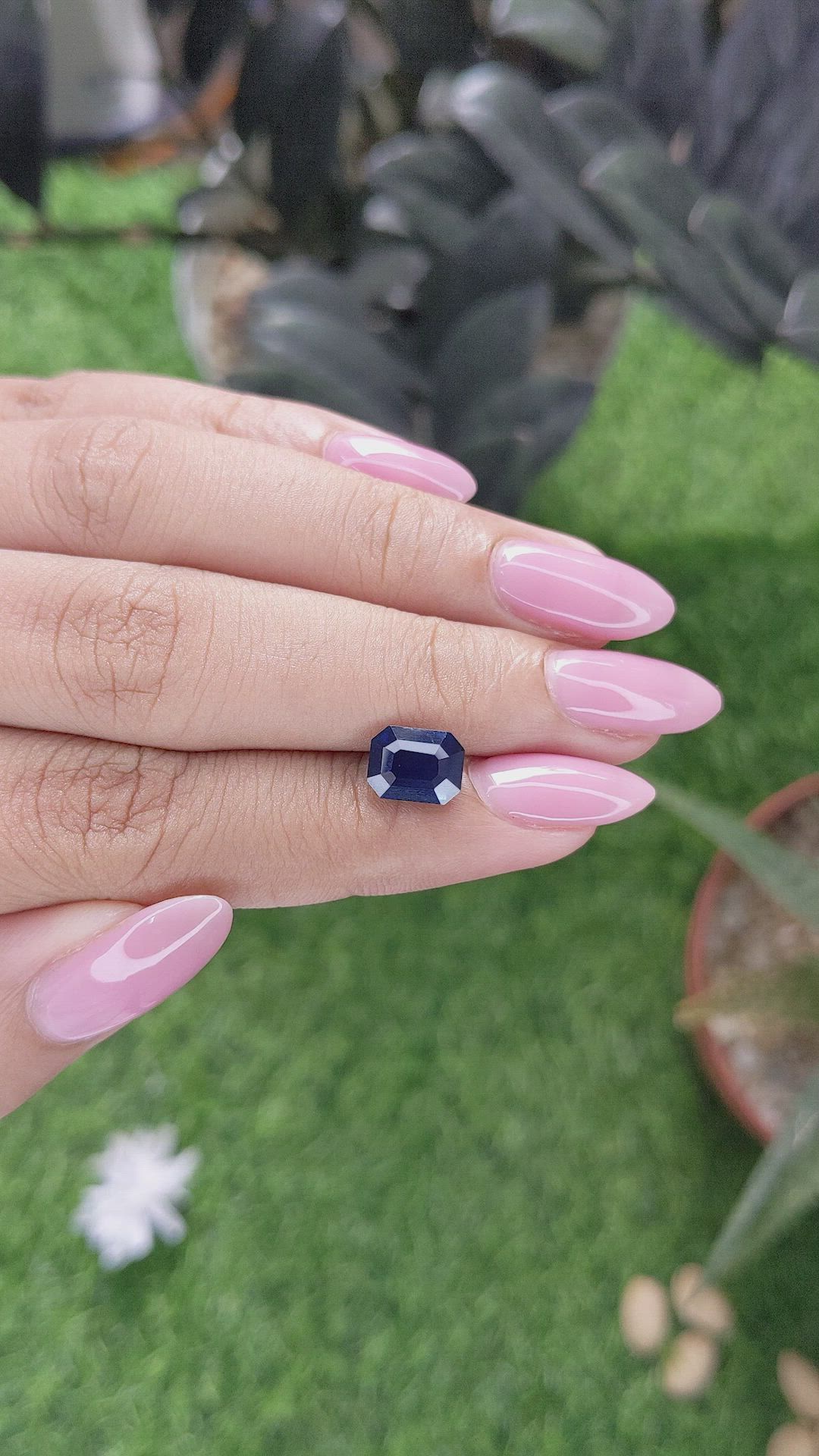 2.54 Ct. Blue Sapphire from Ceylon (Sri Lanka) Size Video