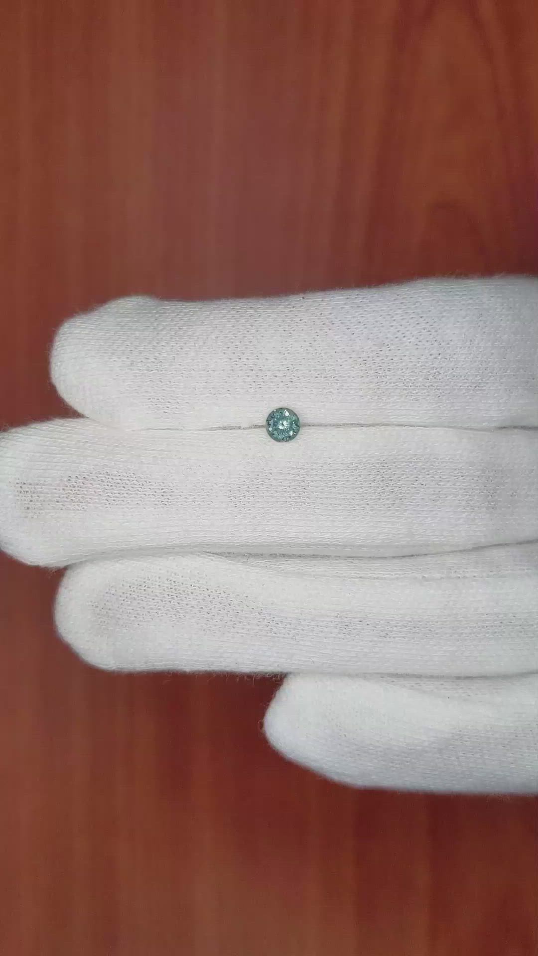 0.36 Ct. Greenish Blue Sapphire from Ceylon (Sri Lanka) Size Video