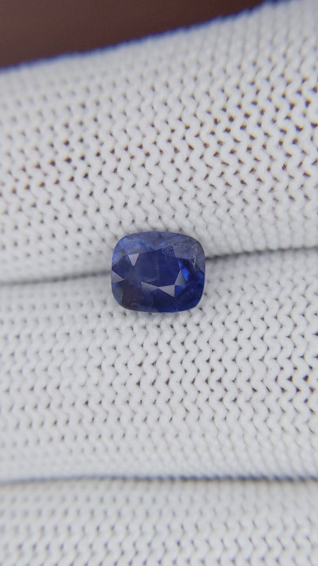 2.06 Ct. Blue Sapphire from Ceylon (Sri Lanka) Size Video