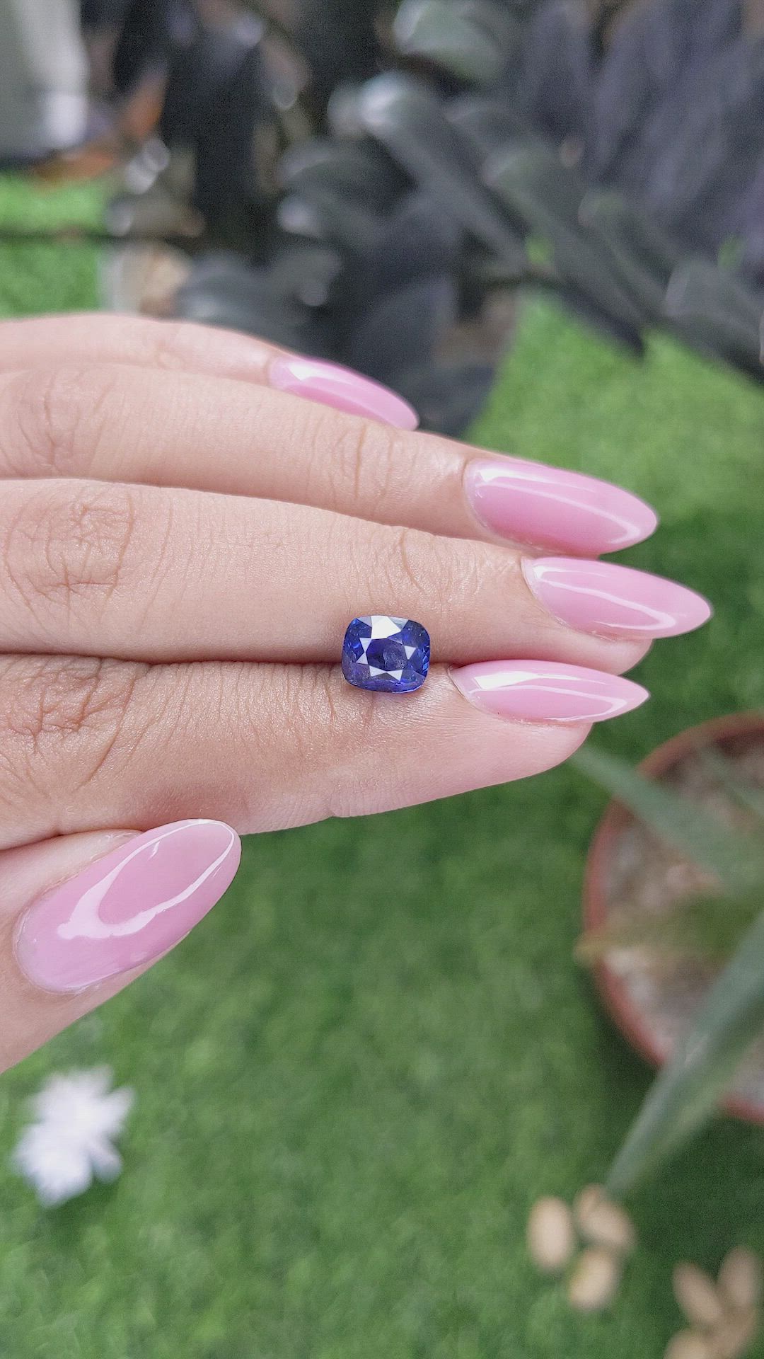 2.06 Ct. Blue Sapphire from Ceylon (Sri Lanka) Size Video