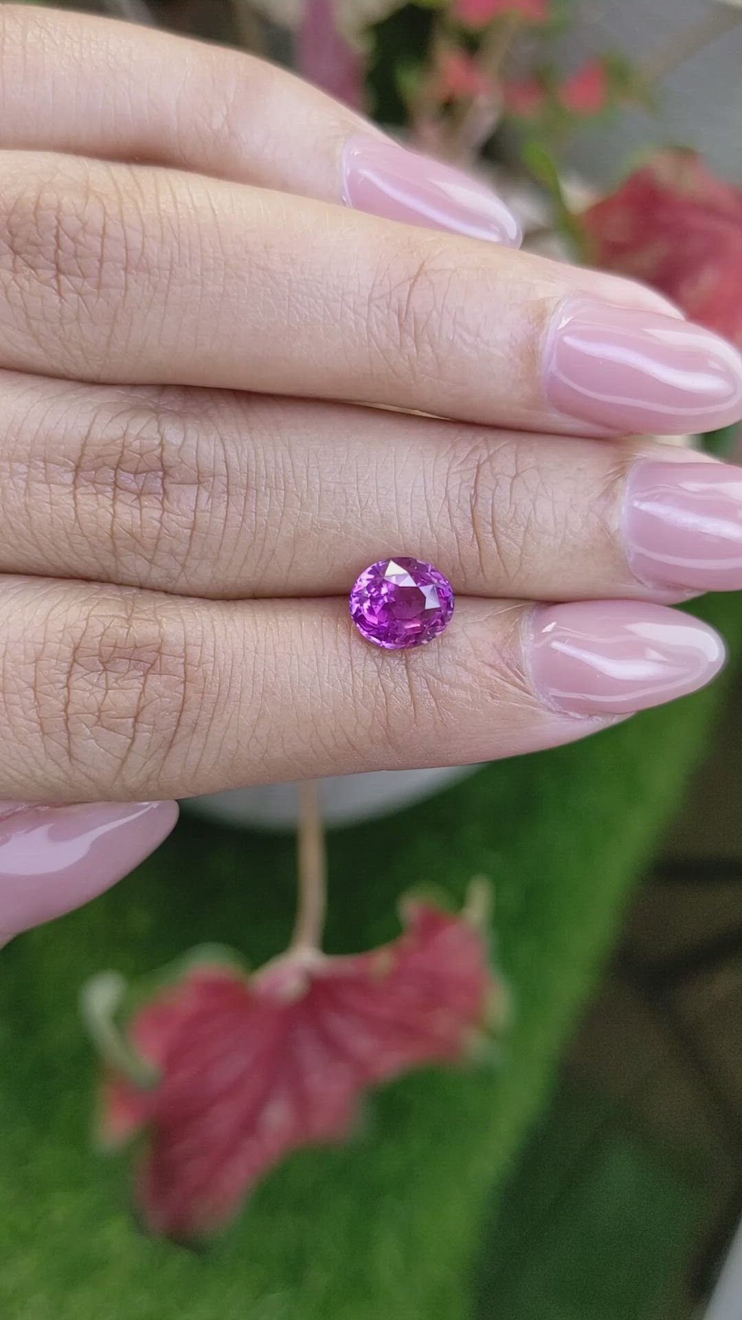 2.07 Ct. Purplish Pink Sapphire from Ceylon (Sri Lanka) Size Video