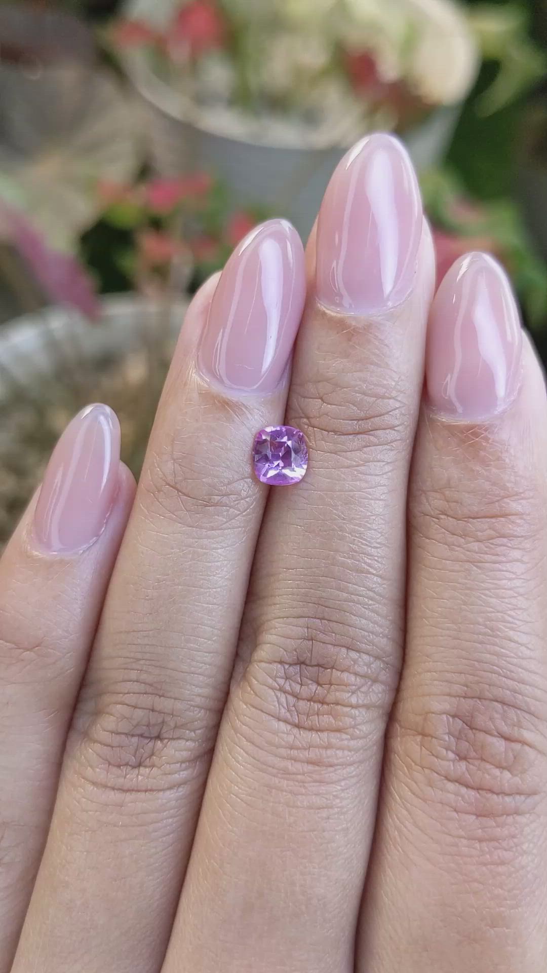 0.83 Ct. Purplish Pink Sapphire from Ceylon (Sri Lanka) Size Video