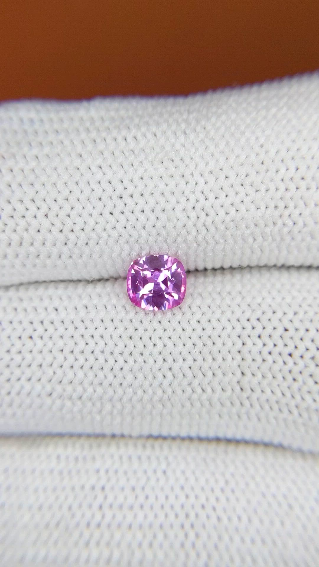 0.83 Ct. Purplish Pink Sapphire from Ceylon (Sri Lanka) Size Video