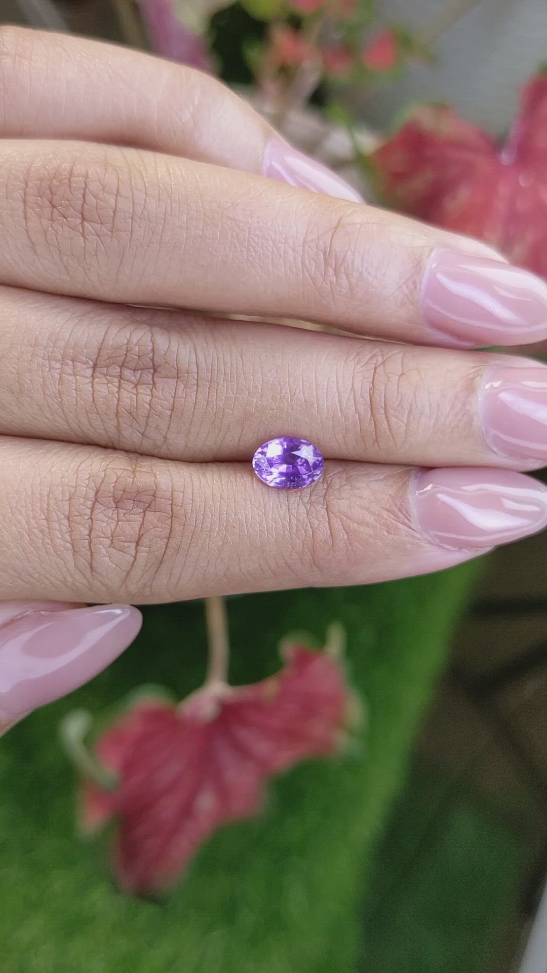 1.27 Ct. Pinkish Purple Sapphire from Ceylon (Sri Lanka) Size Video