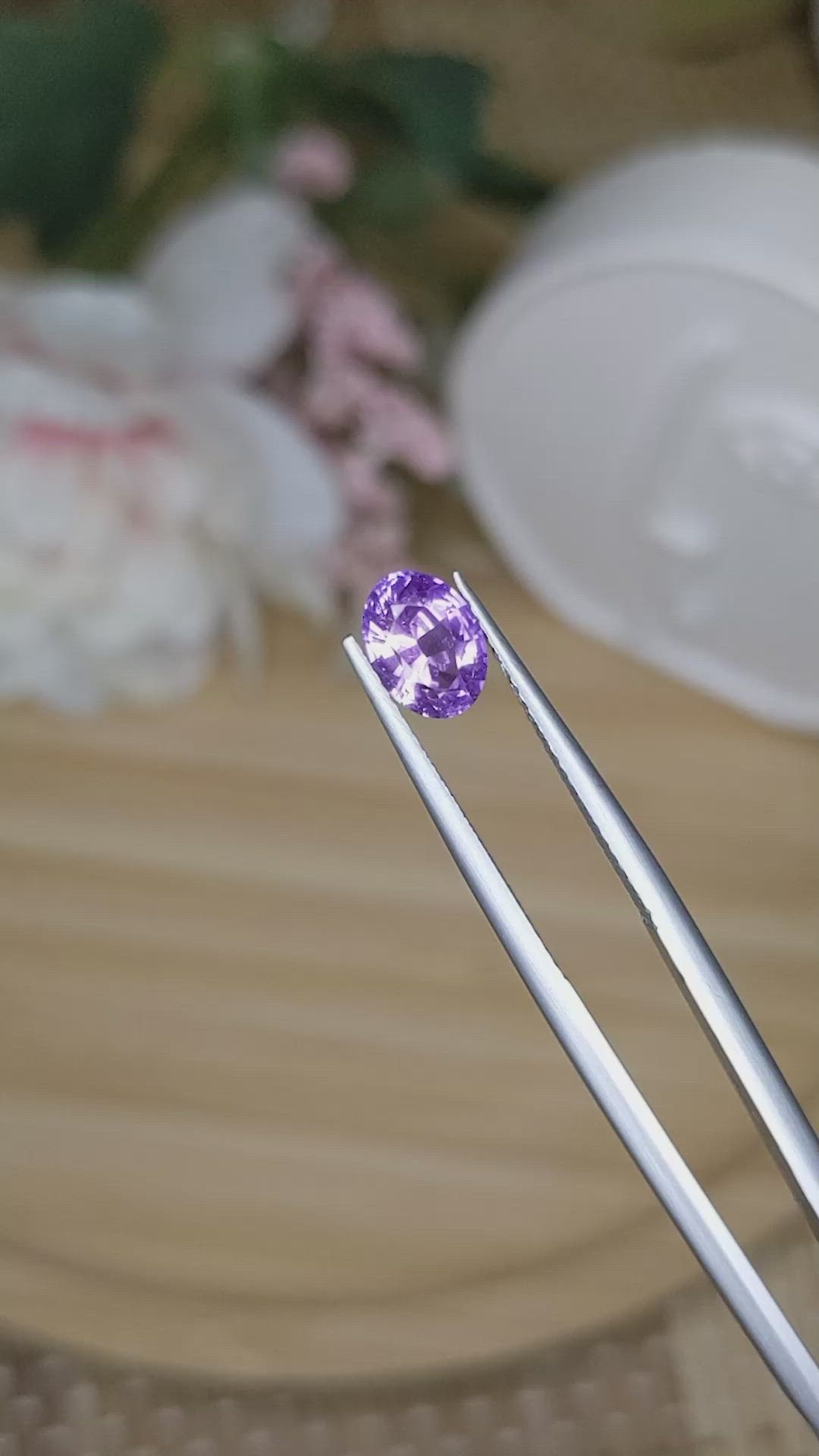 1.27 Ct. Pinkish Purple Sapphire from Ceylon (Sri Lanka) Size Video