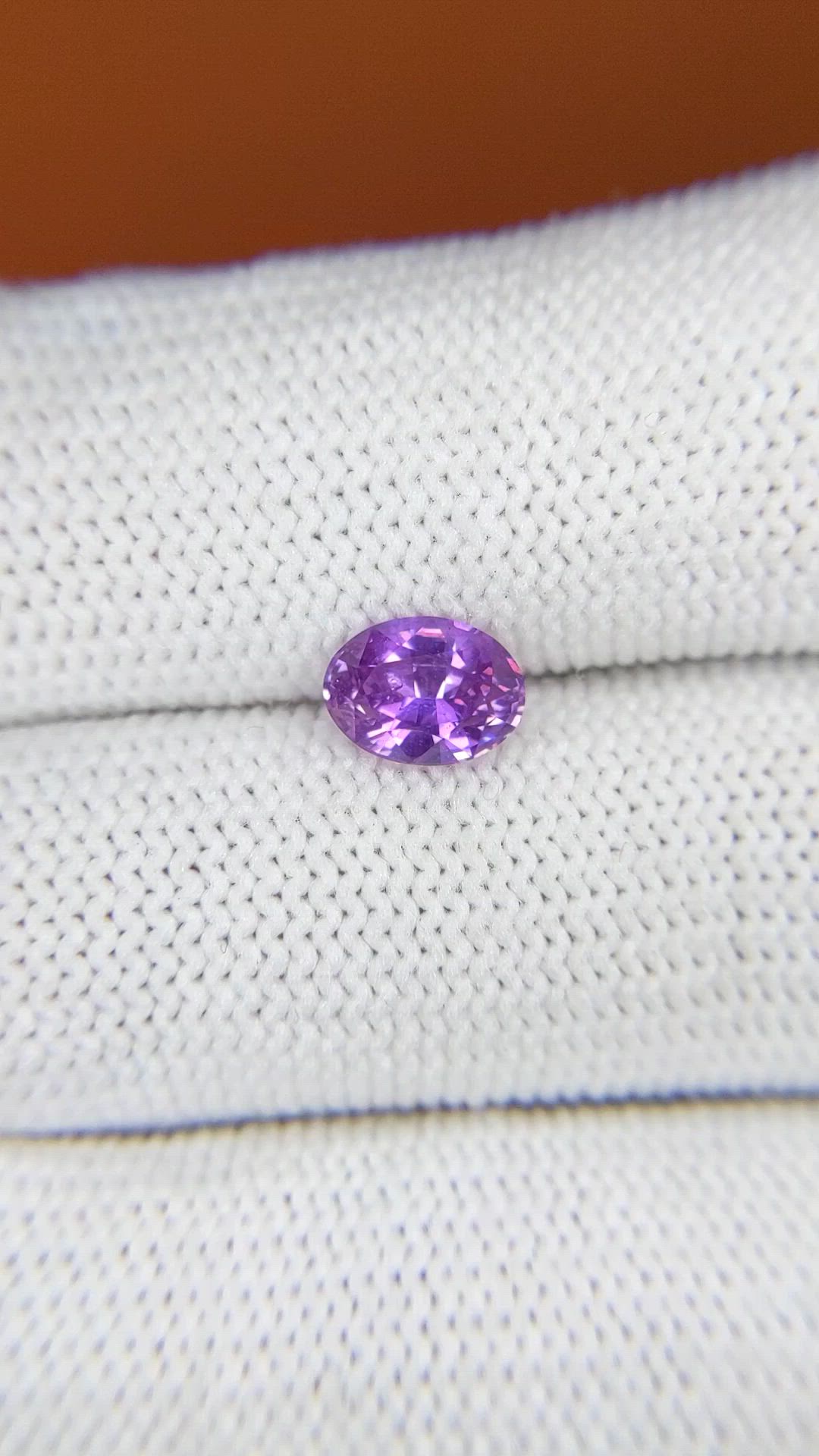 1.27 Ct. Pinkish Purple Sapphire from Ceylon (Sri Lanka) Size Video