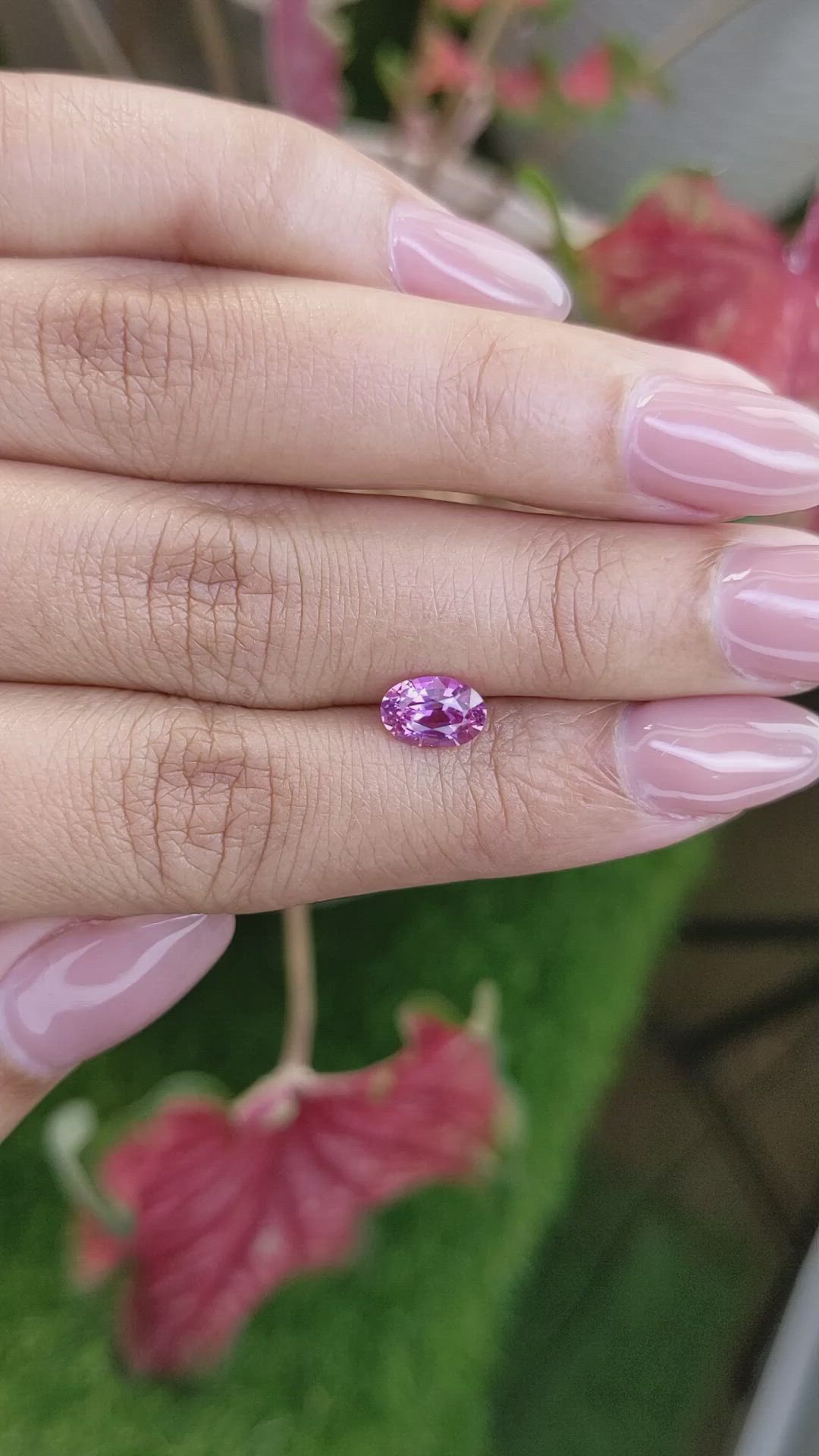 1.24 Ct. Purplish Pink Sapphire from Ceylon (Sri Lanka) Size Video