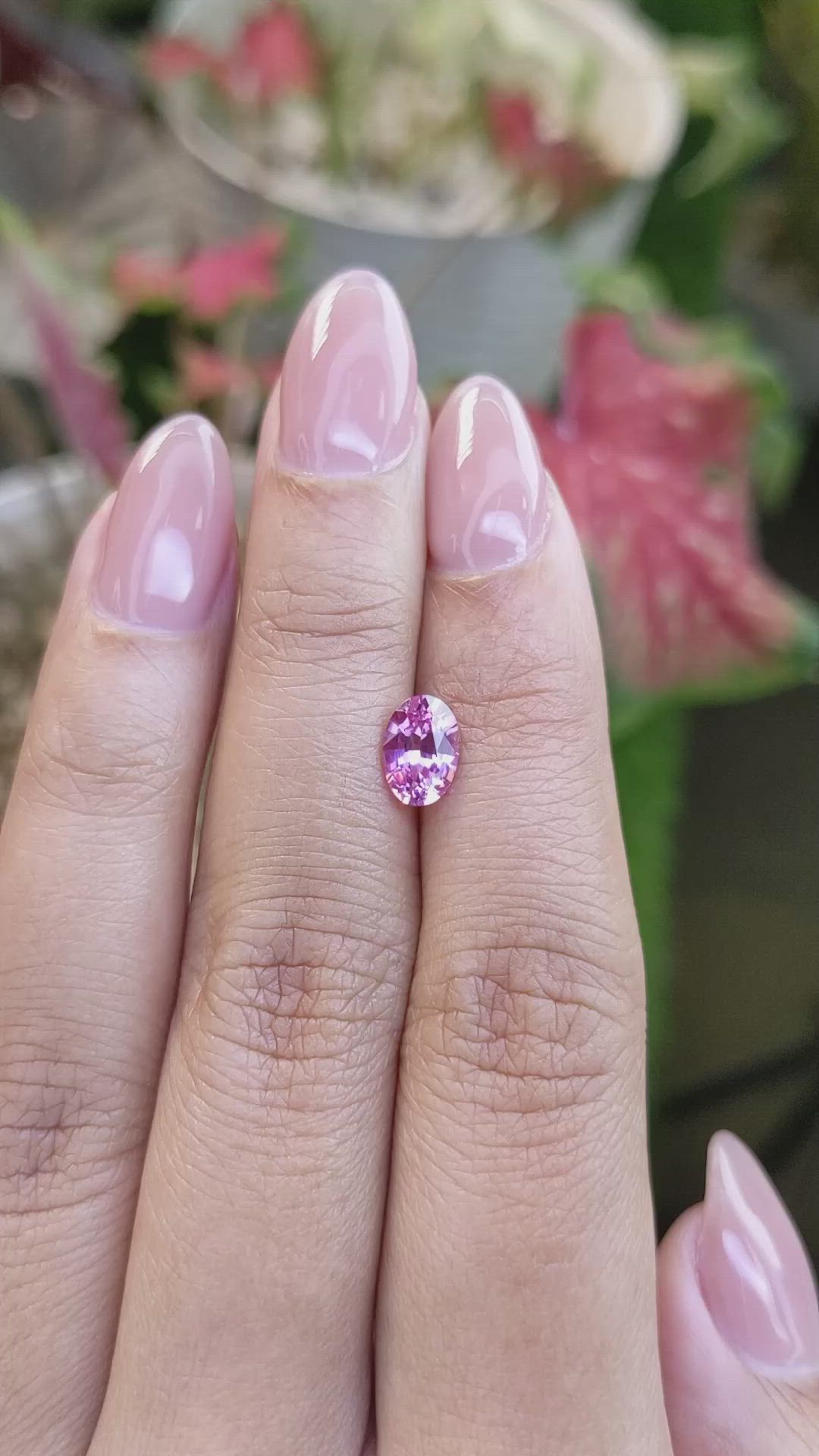 1.24 Ct. Purplish Pink Sapphire from Ceylon (Sri Lanka) Size Video