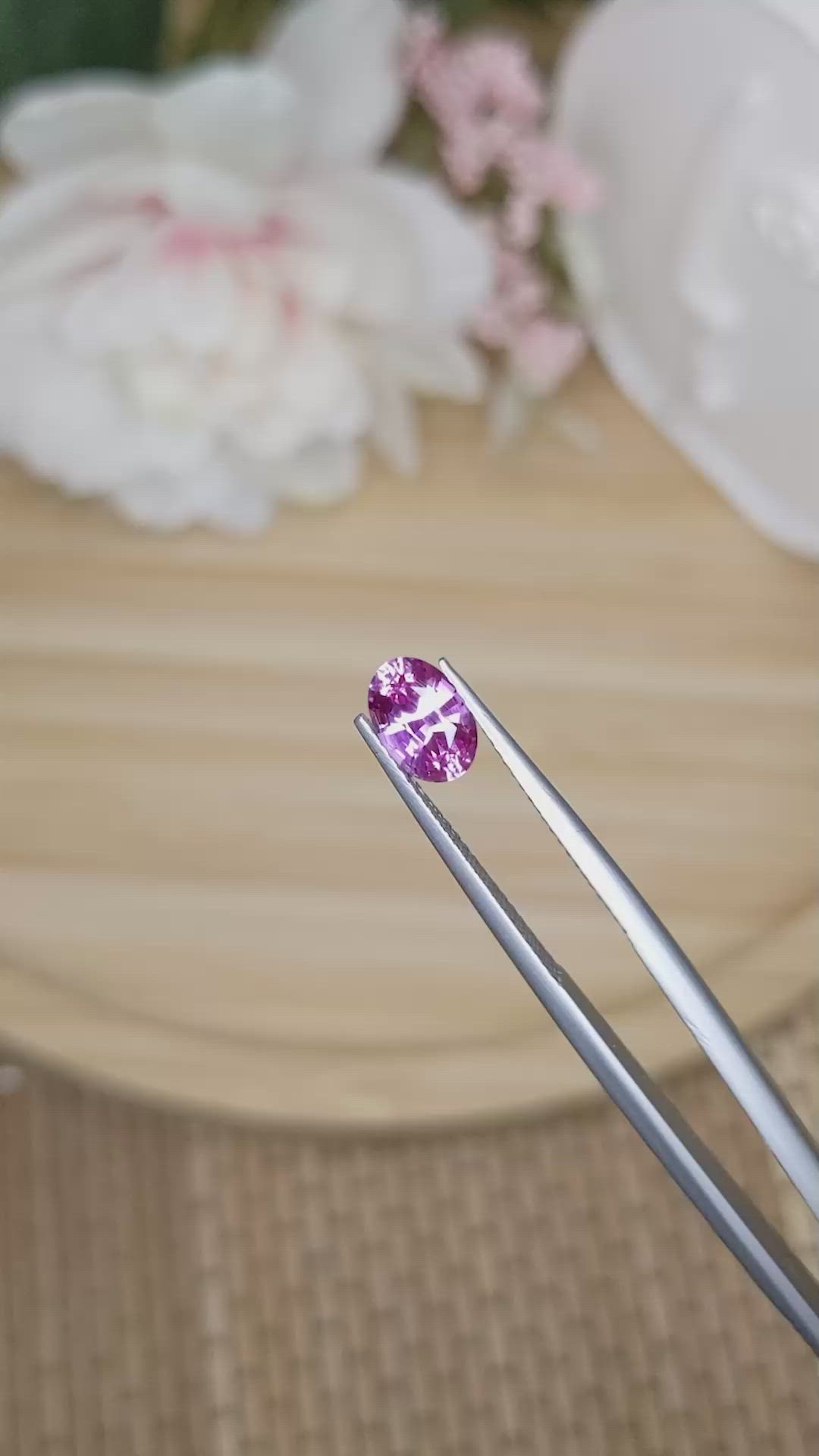 1.24 Ct. Purplish Pink Sapphire from Ceylon (Sri Lanka) Size Video