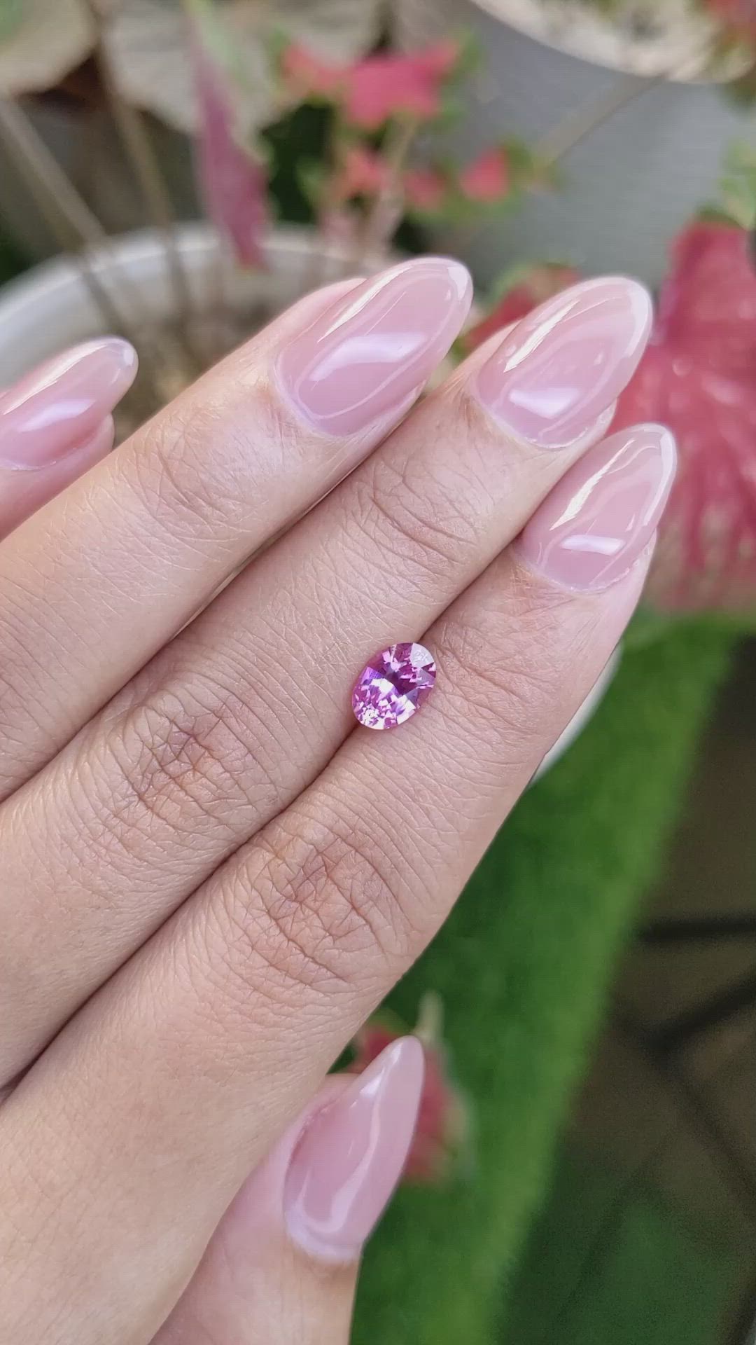 1.24 Ct. Purplish Pink Sapphire from Ceylon (Sri Lanka) Size Video