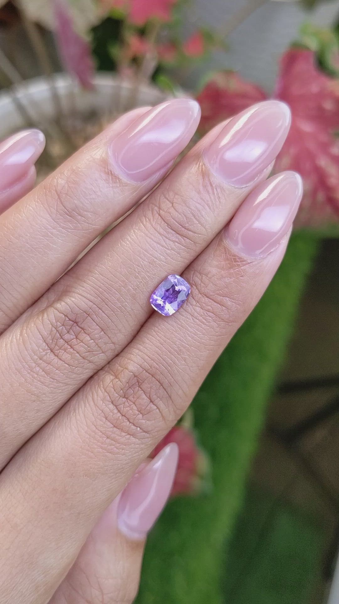 1.19 Ct. Pinkish Purple Sapphire from Ceylon (Sri Lanka) Size Video