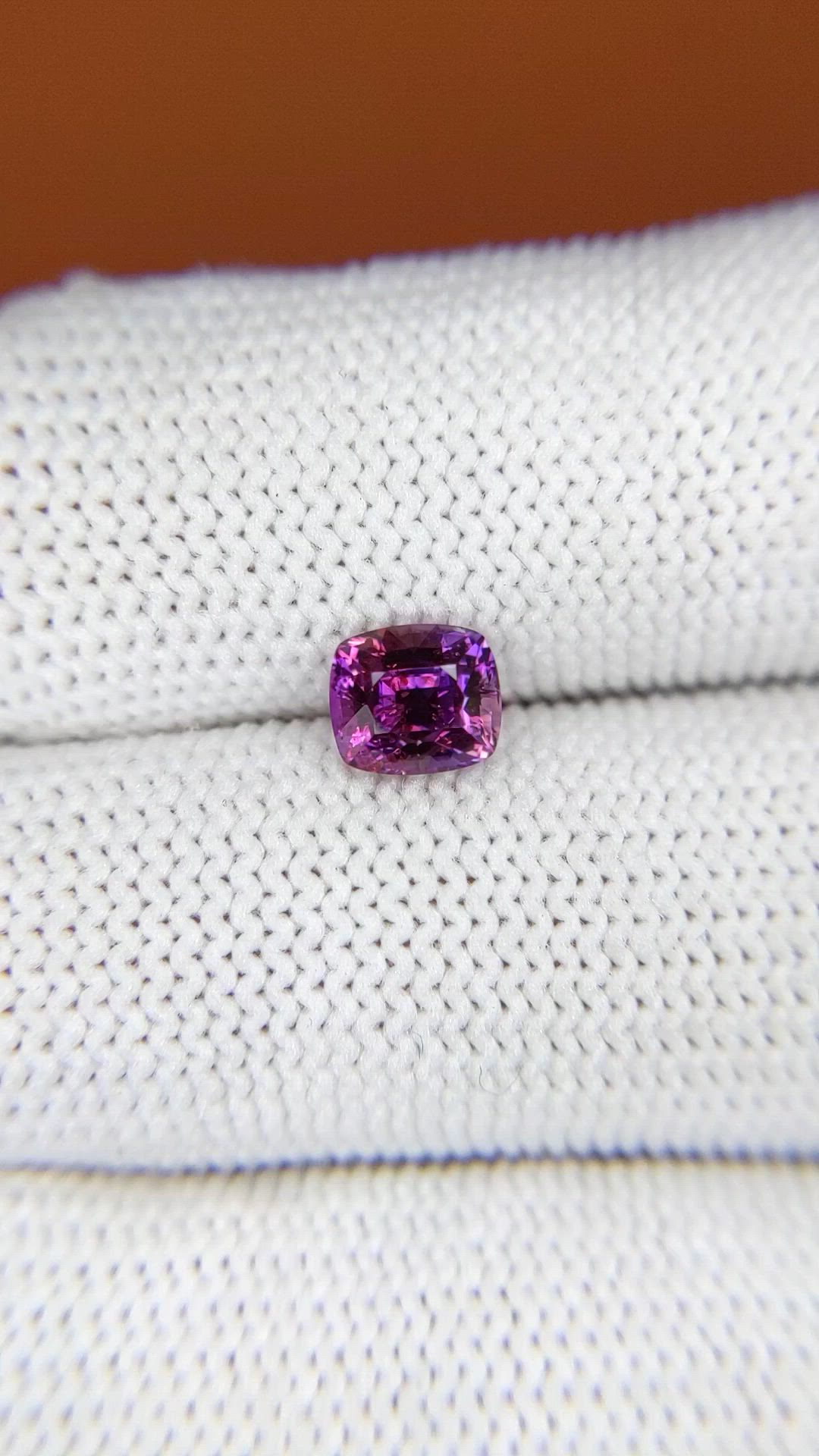 1.27 Ct. Pinkish Purple Sapphire from Ceylon (Sri Lanka) Size Video