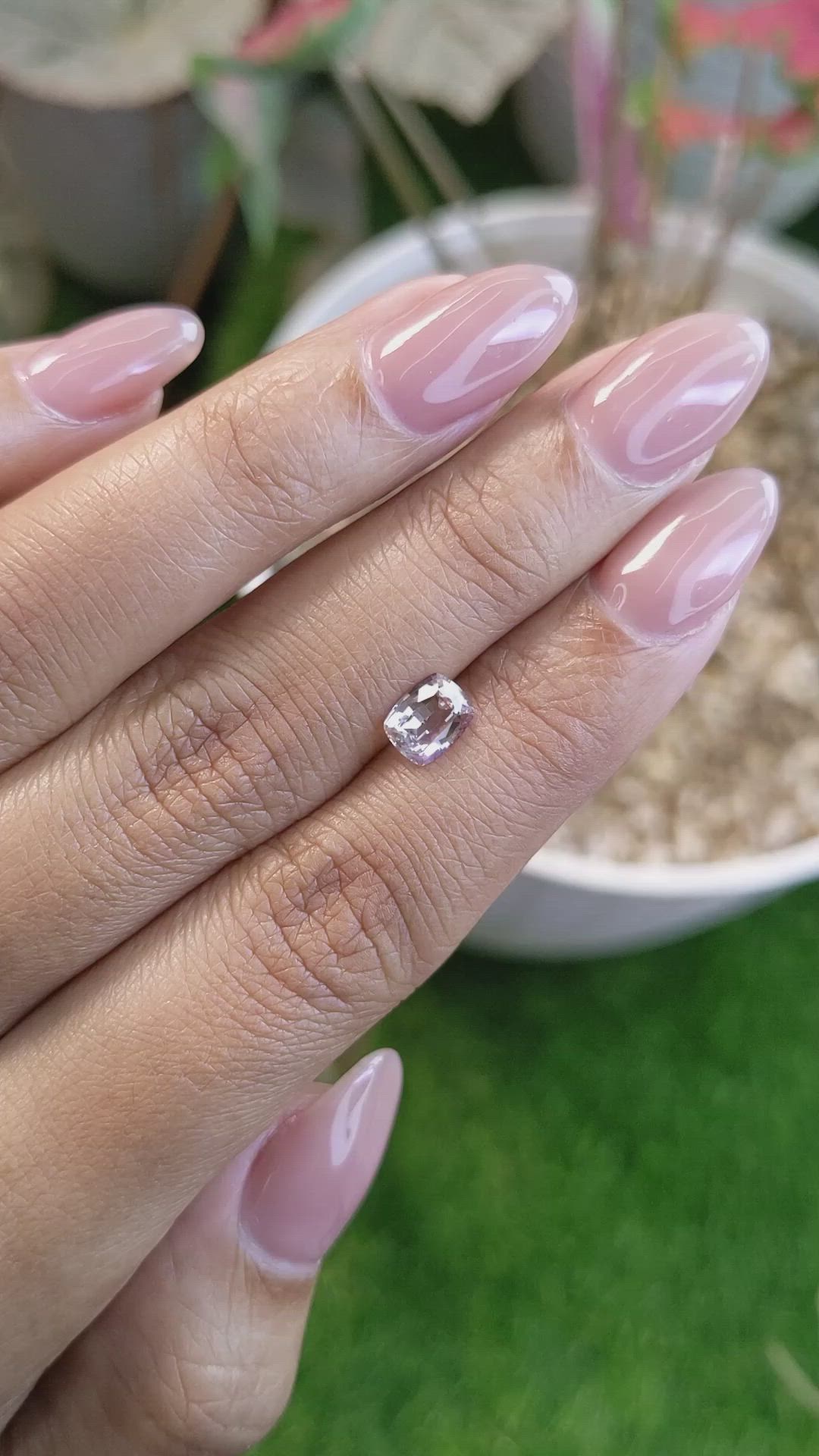 1.01 Ct. Peach Sapphire from Ceylon (Sri Lanka) Size Video