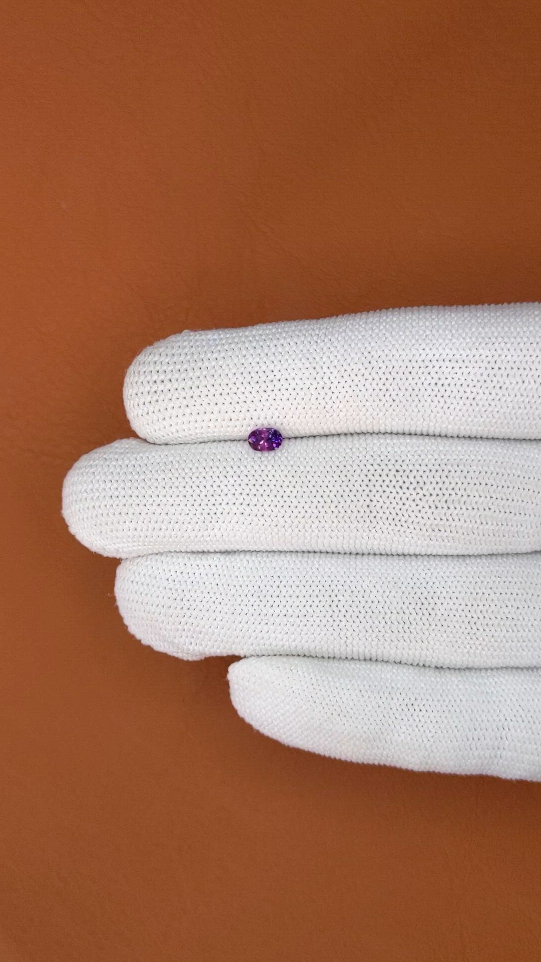 0.38 Ct. Pinkish Purple Sapphire from Ceylon (Sri Lanka) Size Video