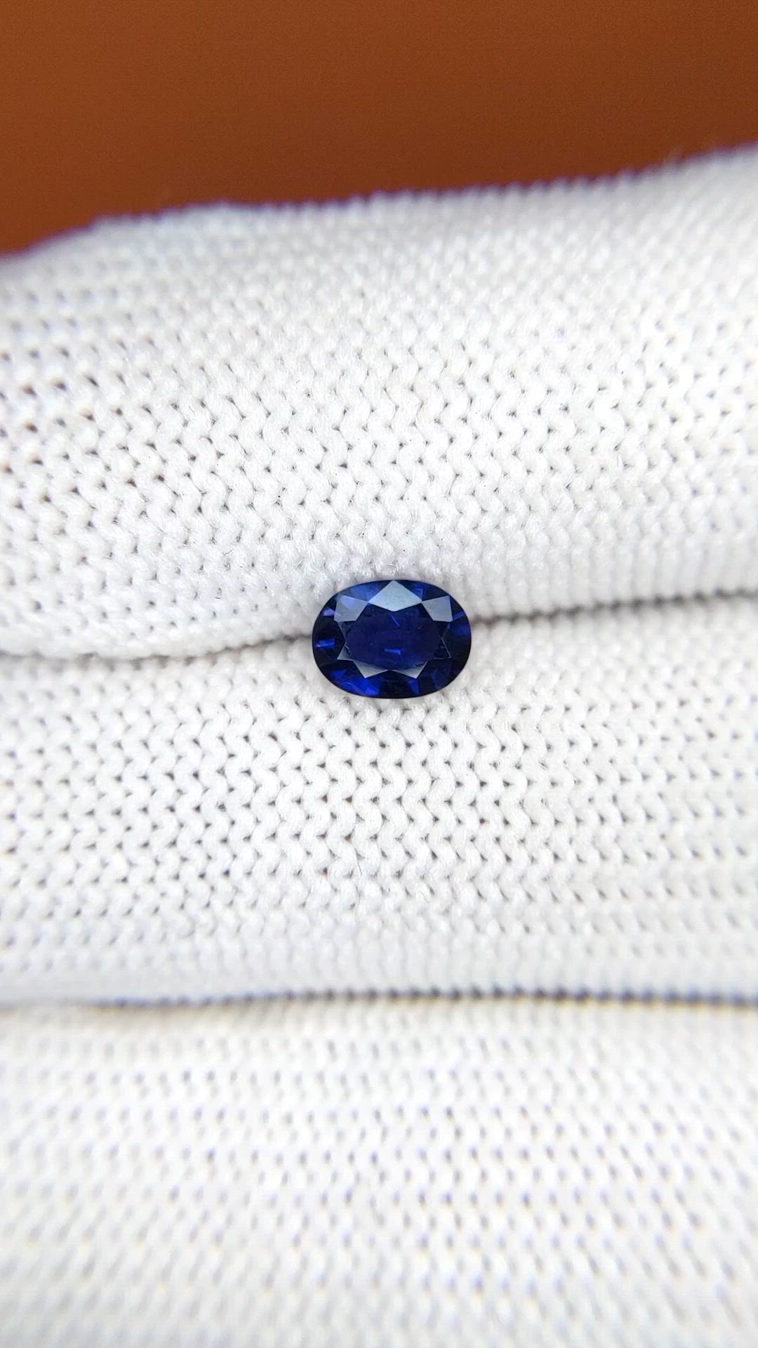 0.72 Ct. Blue Sapphire from Ceylon (Sri Lanka) Size Video