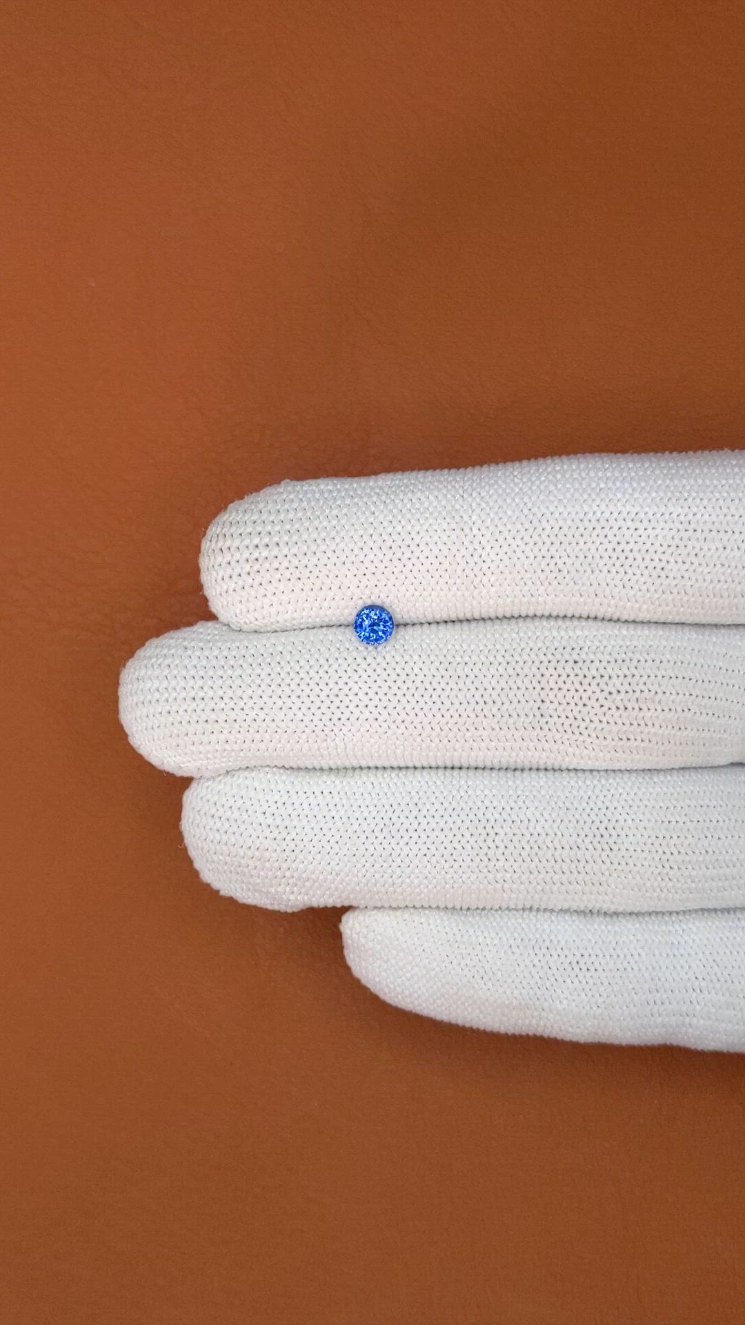 0.41 Ct. Blue Sapphire from Ceylon (Sri Lanka) Size Video