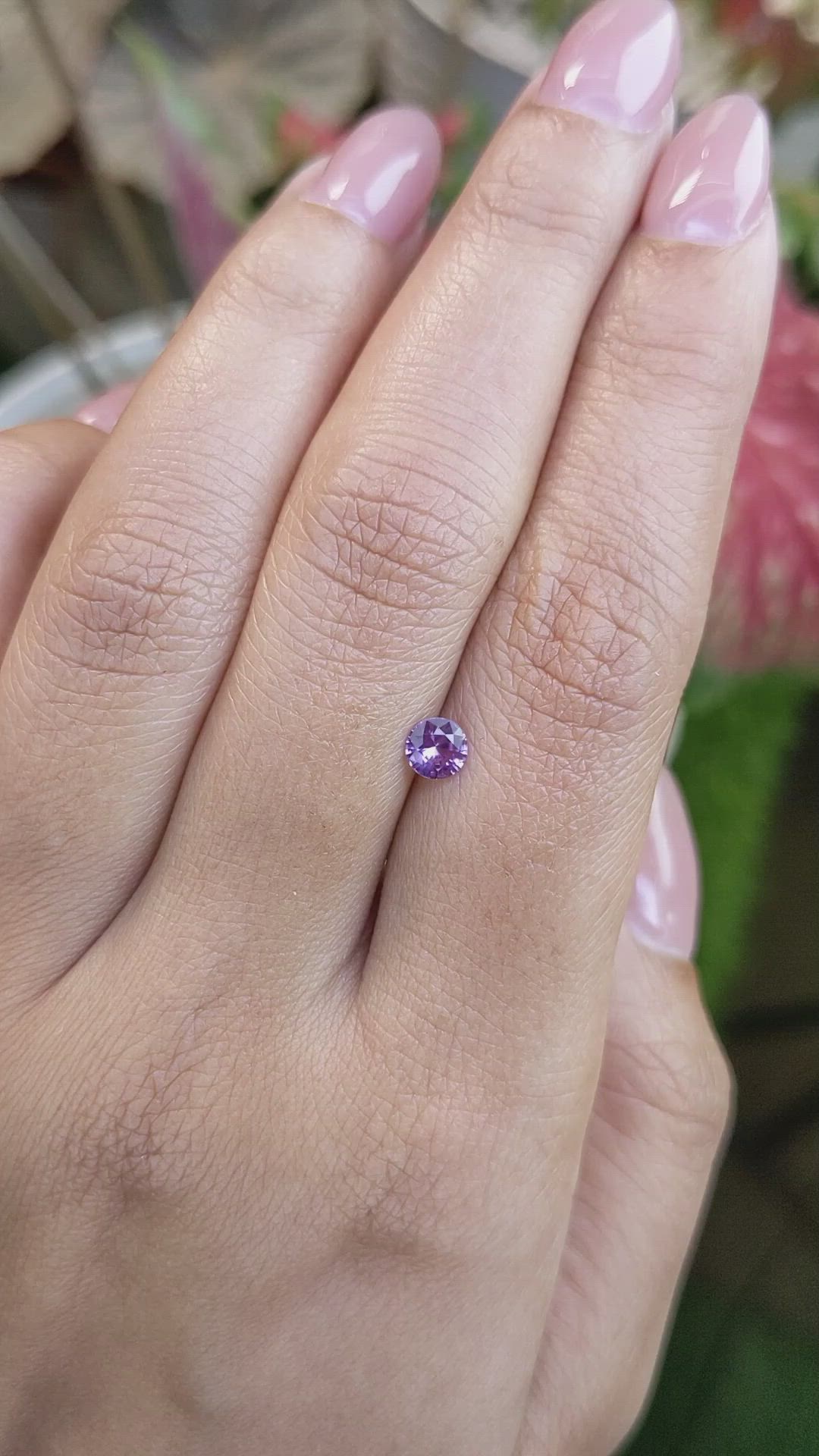 0.39 Ct. Pinkish Purple Sapphire from Ceylon (Sri Lanka) Size Video