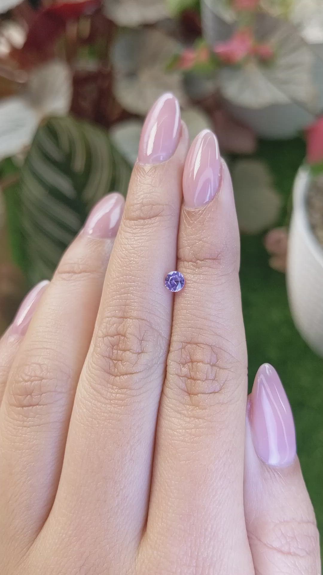 0.35 Ct. Pinkish Purple Sapphire from Ceylon (Sri Lanka) Size Video