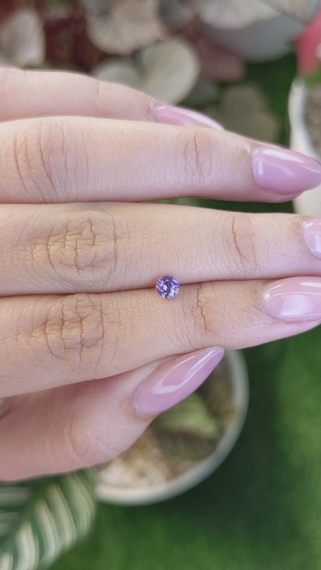 0.35 Ct. Pinkish Purple Sapphire from Ceylon (Sri Lanka) Size Video