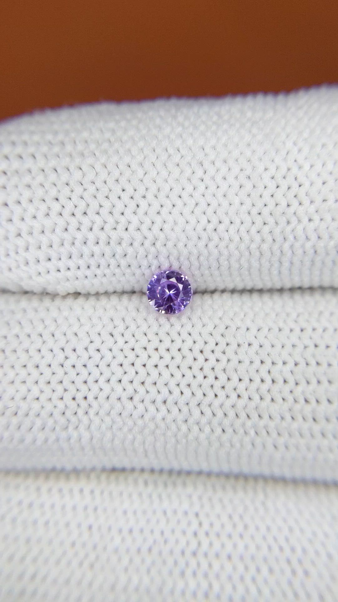 0.35 Ct. Pinkish Purple Sapphire from Ceylon (Sri Lanka) Size Video