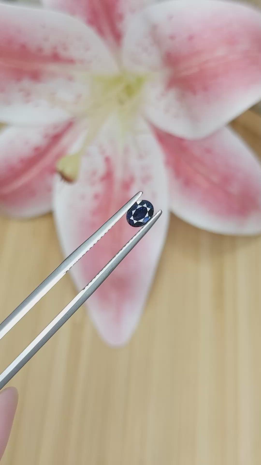 0.53 Ct. Blue Sapphire from Ceylon (Sri Lanka) Size Video