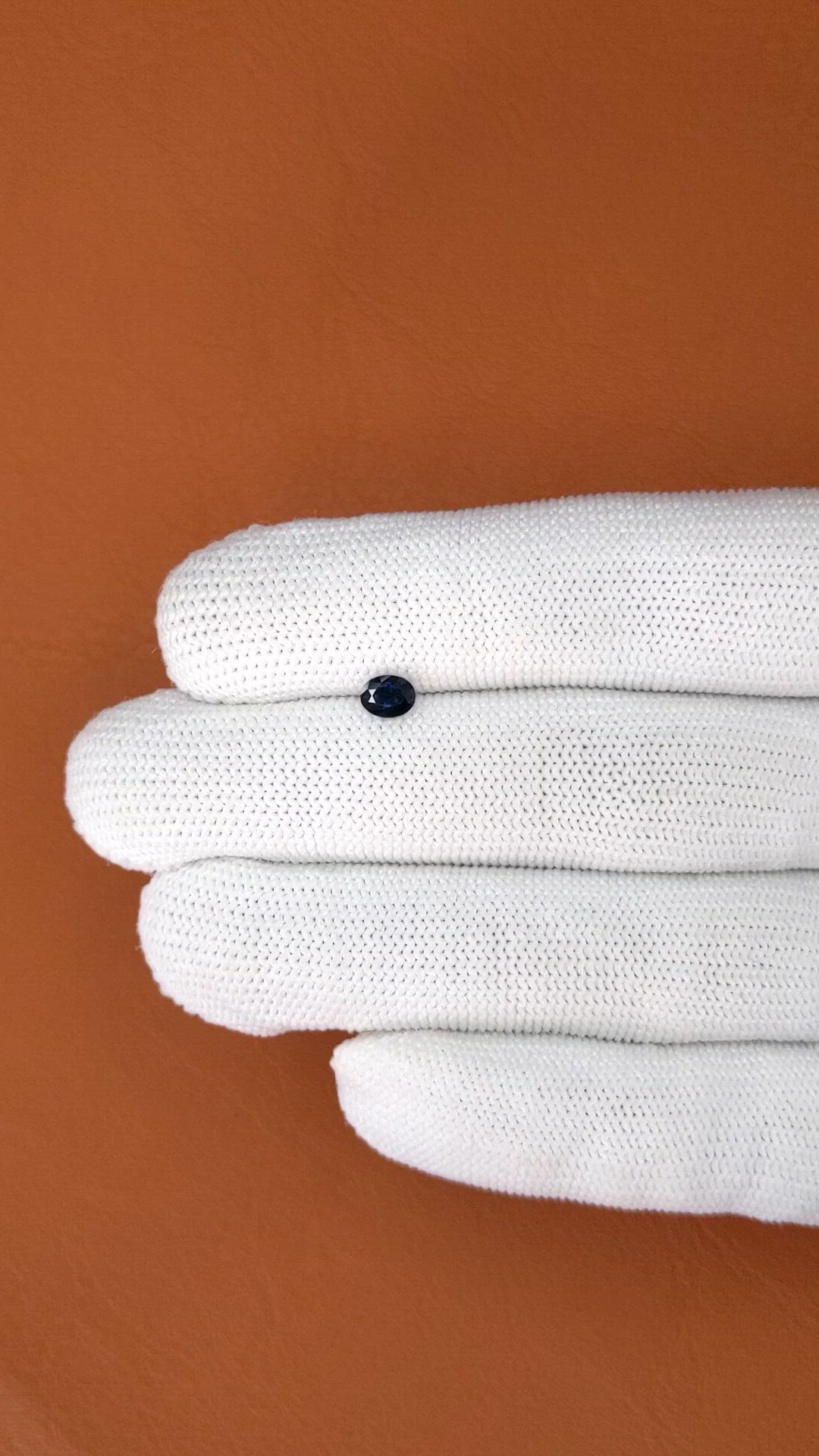 0.53 Ct. Blue Sapphire from Ceylon (Sri Lanka) Size Video