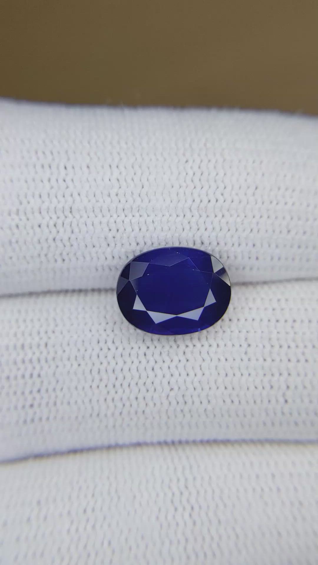 4.14 Ct. Blue Sapphire from Thailand Size Video