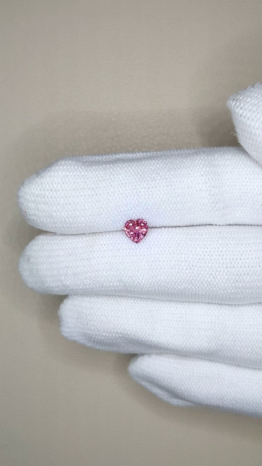 0.67 Ct. Purplish Pink Sapphire from Madagascar Size Video
