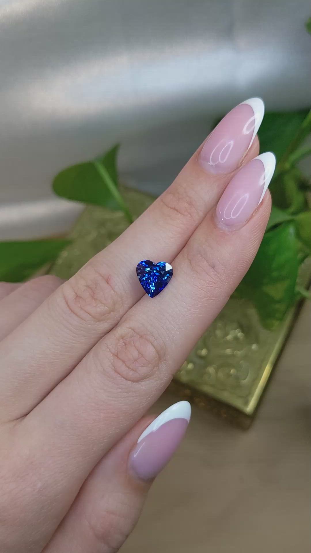 3.12 Ct. Blue Sapphire from Ceylon (Sri Lanka) Size Video