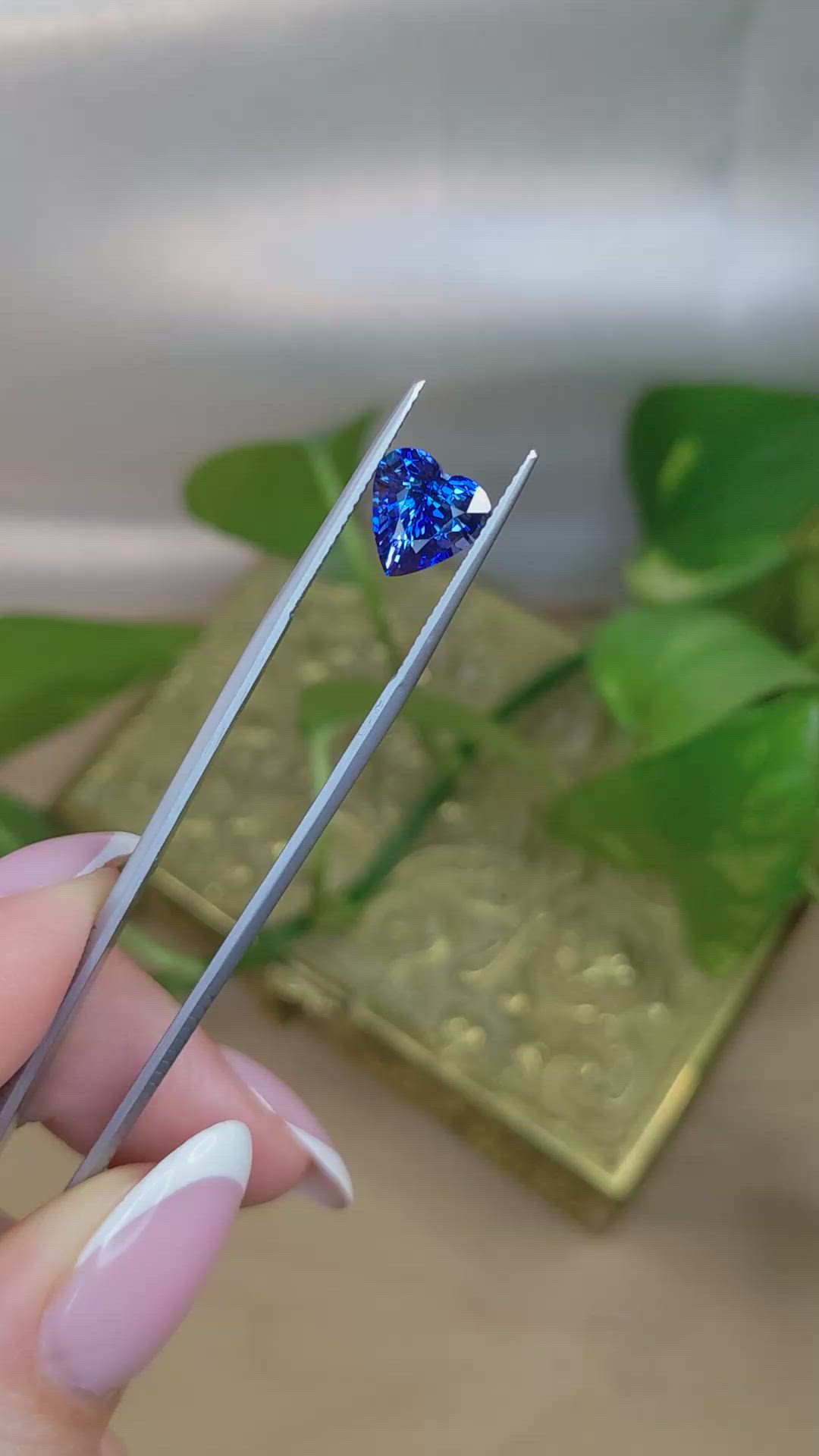 3.12 Ct. Blue Sapphire from Ceylon (Sri Lanka) Size Video