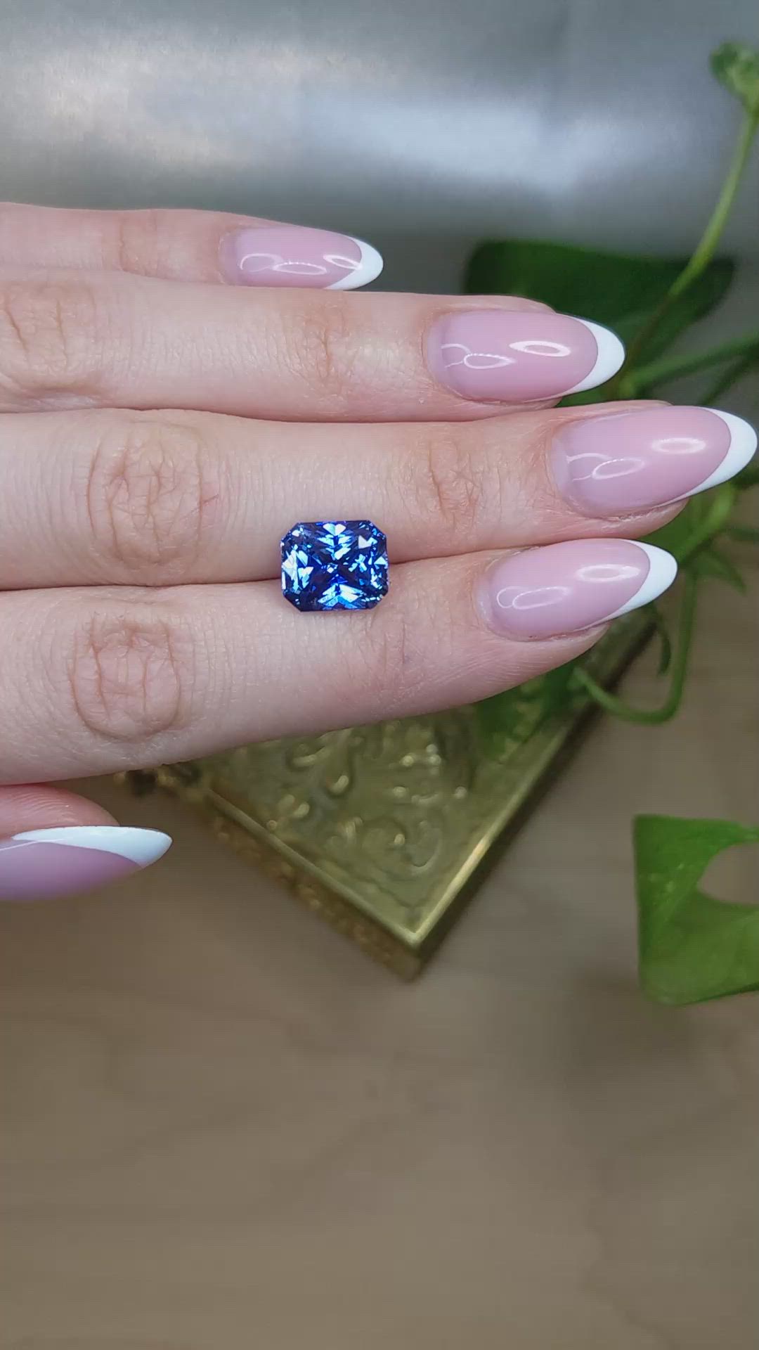6.05 Ct. Blue Sapphire from Ceylon (Sri Lanka) Size Video
