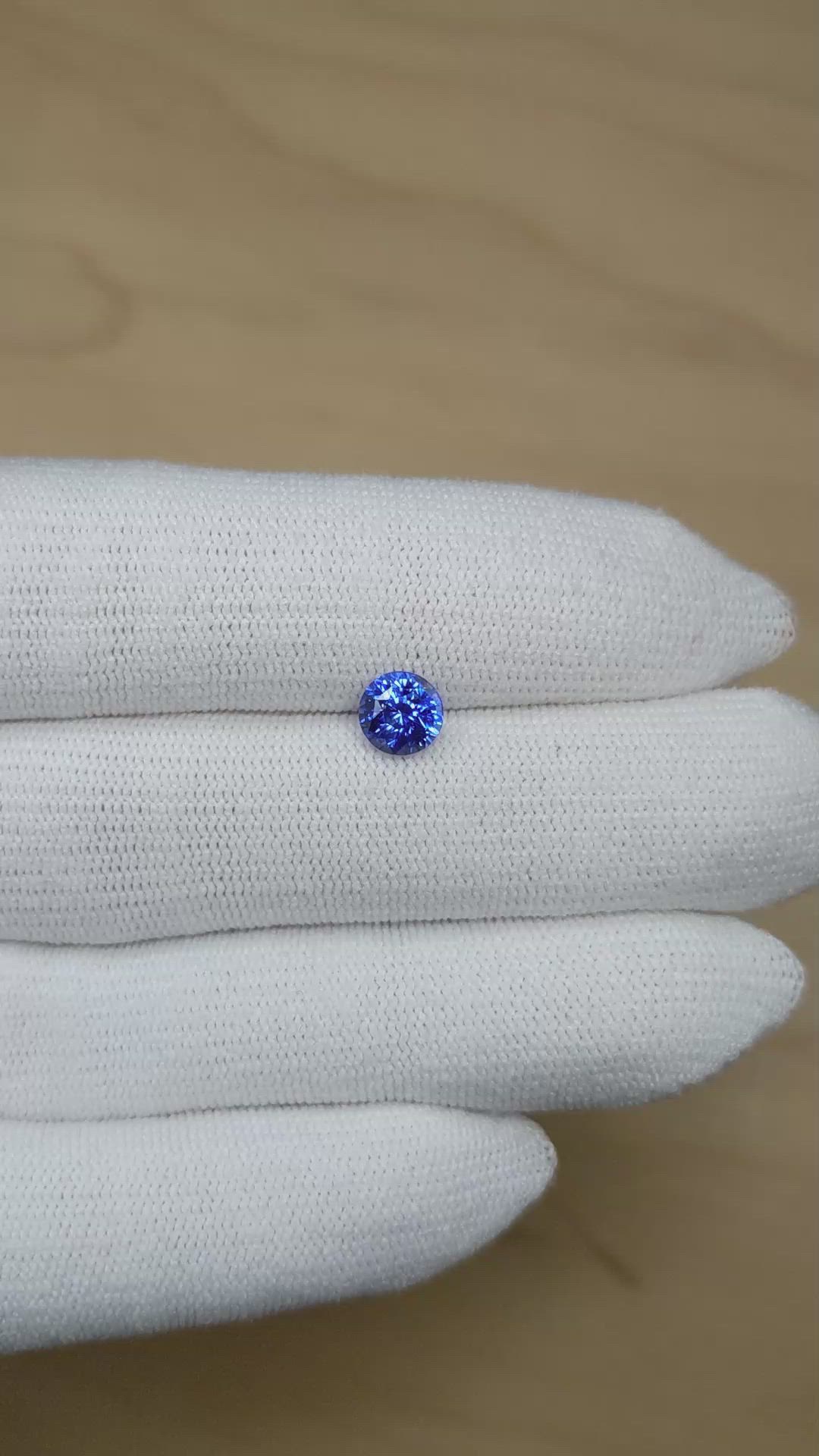 1.54 Ct. Blue Sapphire from Ceylon (Sri Lanka) Size Video