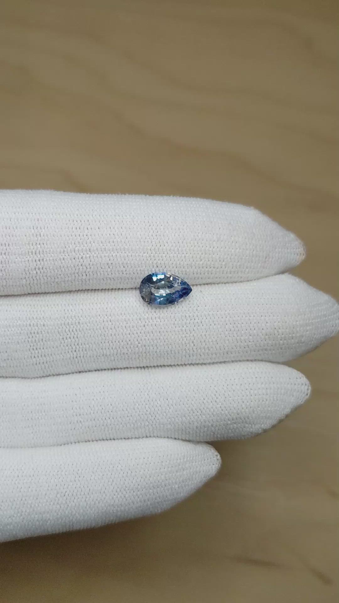2.22 Ct. Bi Color / Parti Sapphire from Ceylon (Sri Lanka) Size Video