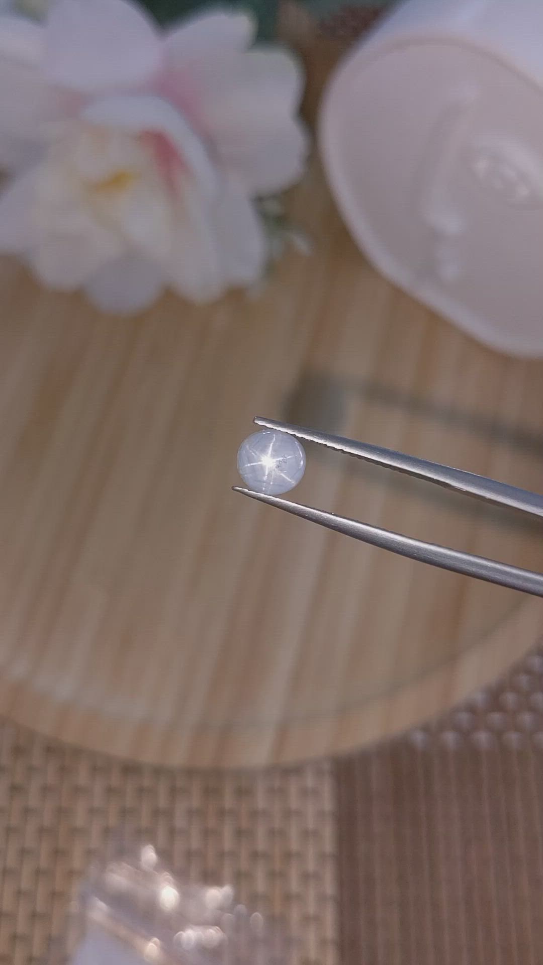 1.72 Ct. Bluish Grey Star Sapphire from Ceylon (Sri Lanka) Size Video