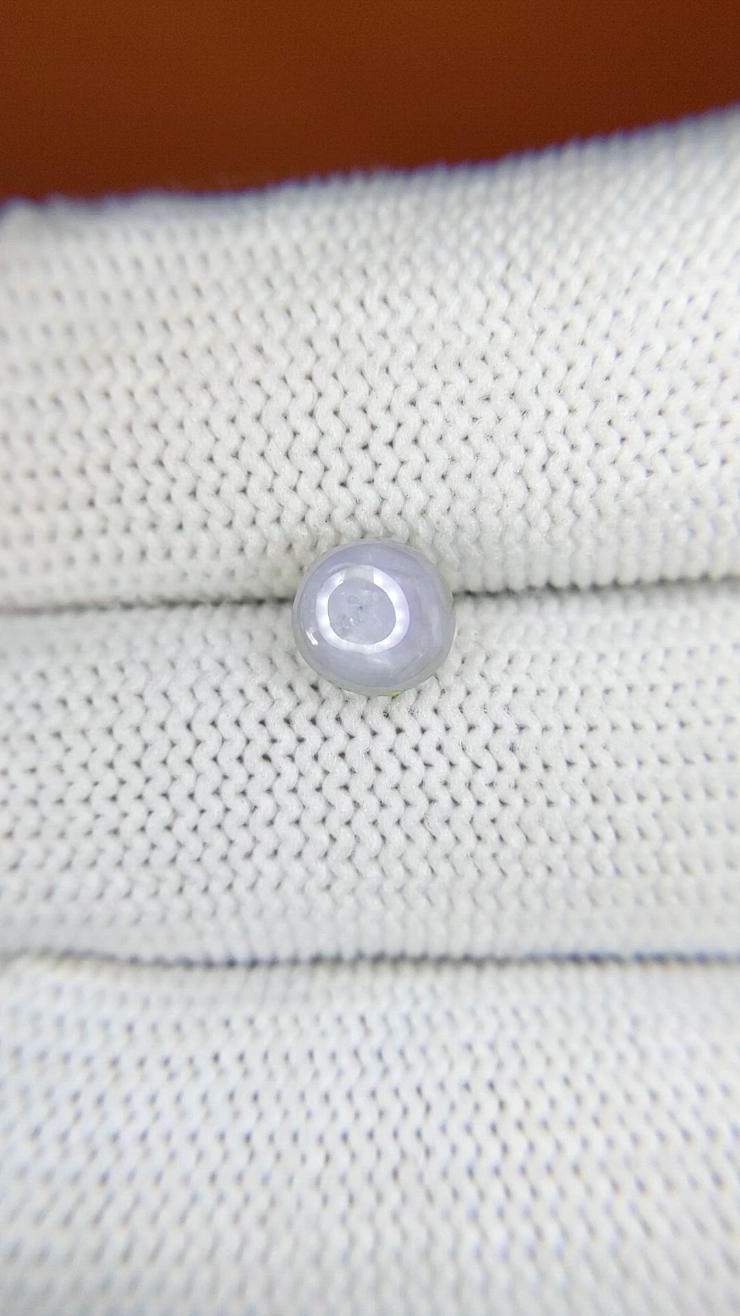 1.72 Ct. Bluish Grey Star Sapphire from Ceylon (Sri Lanka) Size Video