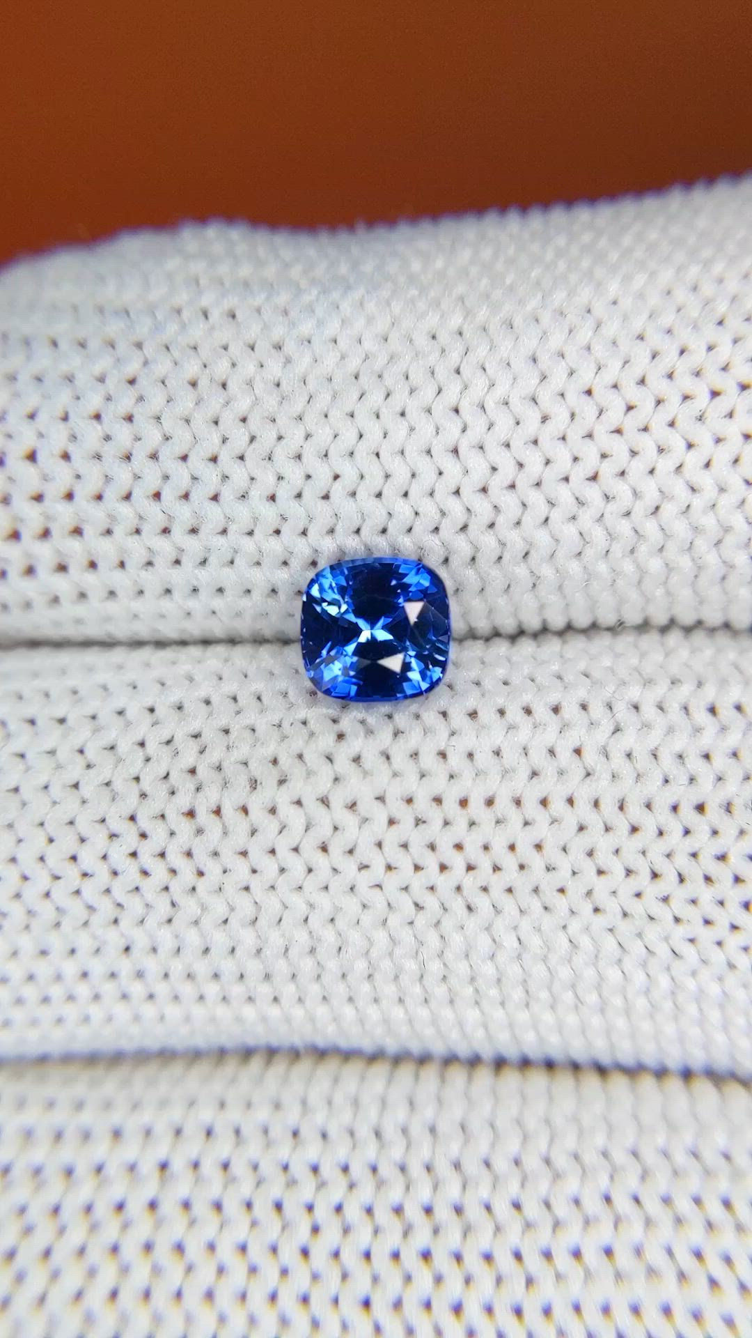 1.22 Ct. Blue Sapphire from Ceylon (Sri Lanka) Size Video